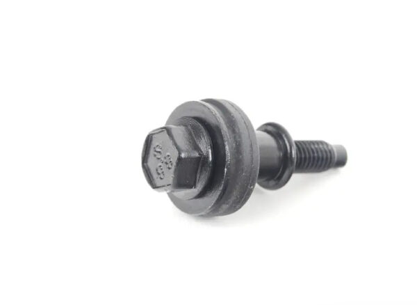 022103831B - NEW AUDI A3 8P ENGINE CYLINDER HEAD COVER HEX SCREW 022103831B ORIGINAL