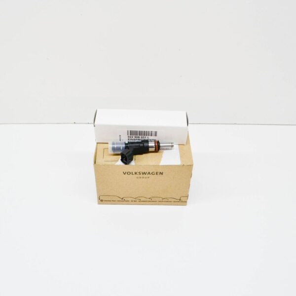 022906031L - NEW AUDI A3 SPORTBACK 8P FUEL INJECTOR 022906031L ORIGINAL