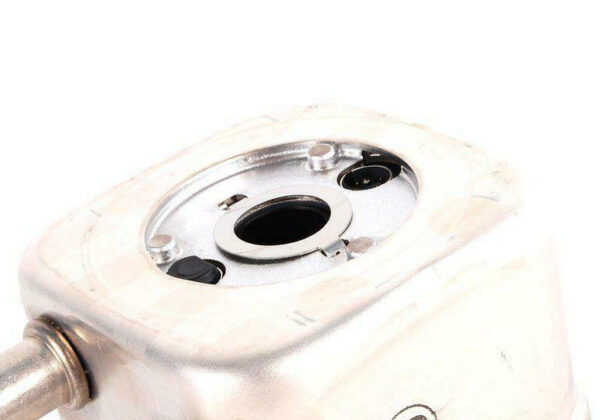 028117021E - NEW AUDI A4 B7 ENGINE OIL COOLER 028117021E ORIGINAL