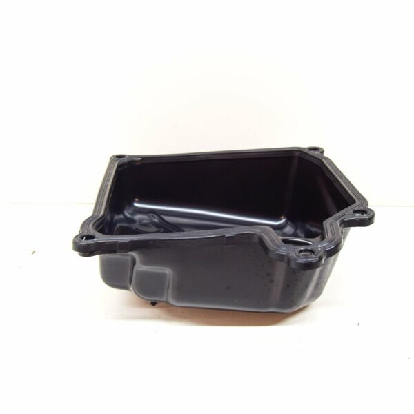 02E325201D - NEW AUDI Q3 8U GEARBOX OIL PAN 02E325201D 2016