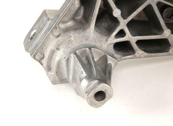 038199207H - New Audi A3 8L RIGHT ENGINE SUPPORT 038199207H