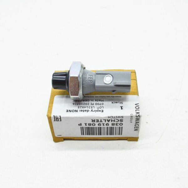 038919081P - NEW AUDI A4 B8 ENGINE OIL PRESSURE SWITCH 038919081P ORIGINAL