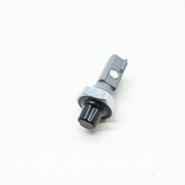 038919081P - NEW AUDI A4 B8 ENGINE OIL PRESSURE SWITCH 038919081P ORIGINAL