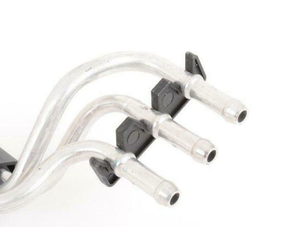 03G130308N - NEW AUDI A3 8P FUEL FEED/RETURN PIPE 03G130308N ORIGINAL