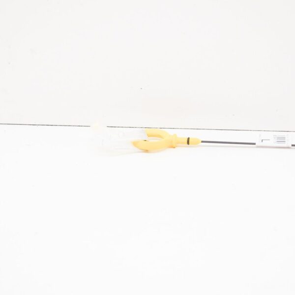 03H115607B - Audi Q7 4L oil measuring rod 03H115607B NEW ORIGINAL