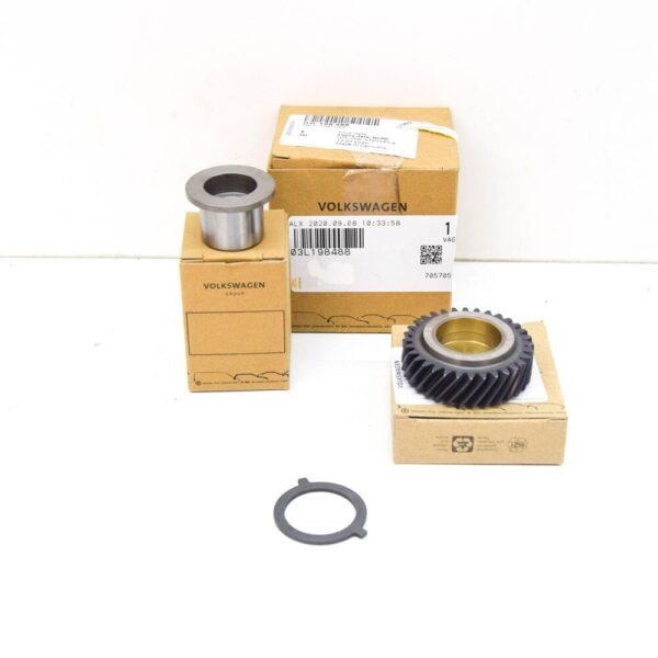 03L198488 - Audi A3 8P oil pump spacer wheel with hub 03L198488 new