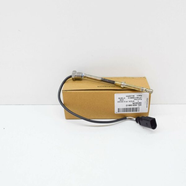 03L906088D - OEM AUDI A4 AVANT B8 GENUINE EXHAUST TEMPERATURE SENSOR 03L906088D 2012 2.0 TDI
