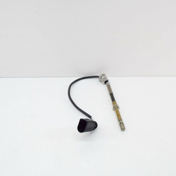 03L906088D - OEM AUDI A4 AVANT B8 GENUINE EXHAUST TEMPERATURE SENSOR 03L906088D 2012 2.0 TDI