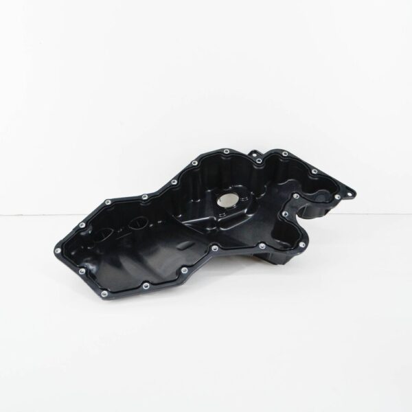 04E103600D - NEW AUDI A5 8W ENGINE OIL SUMP PAN 04E103600D