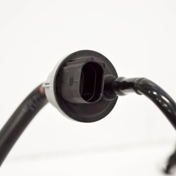 04E133366CT - NEW AUDI Q2 CONNECTION PIPE HOSE 04E133366CT ORIGINAL