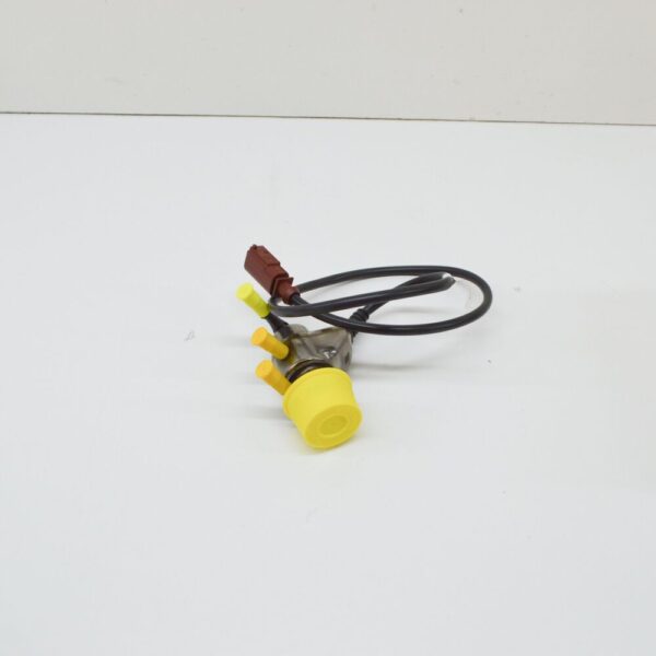 04L131113S - NEW AUDI A4 B9 REDUCTION AGENT INJECTOR 04L131113S ORIGINAL