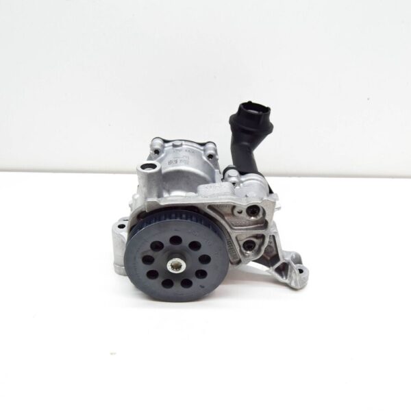 04L145208H - New Audi Q2 GA Oil Pump with Integrated Vacuum Pump 04L145208H Genuine