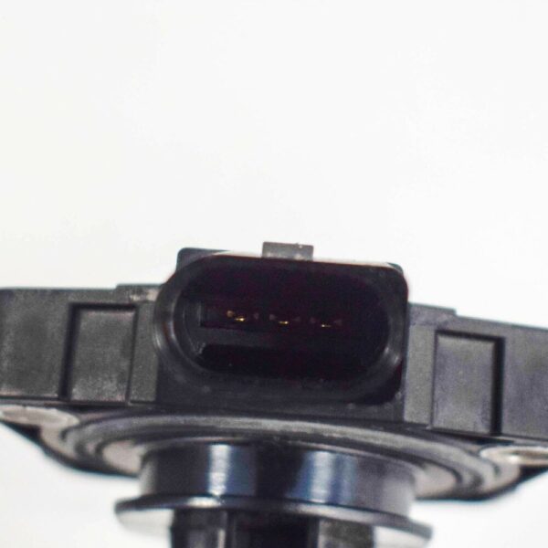 04L907660C - Audi Q3 8U oil level sensor 04L907660C 2017 new original