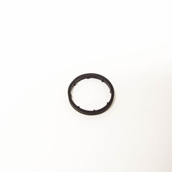057115446A - NEW AUDI A4 B7 OIL COOLER GASKET 057115446A ORIGINAL