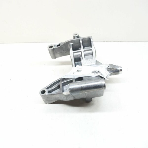 057903143L - NEW AUDI Q7 4M ALTERNATOR BRACKET HOLDER 057903143L