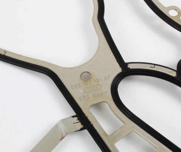 059103161AT - AUDI A4 8W2,B9 FRONT CONTROL HOUSING GASKET SEAL 059103161AT NEW GENUINE