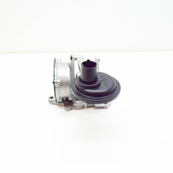 059115103BE - NEW AUDI A6 AVANT C7 ENGINE OIL PUMP 059115103BE ORIGINAL
