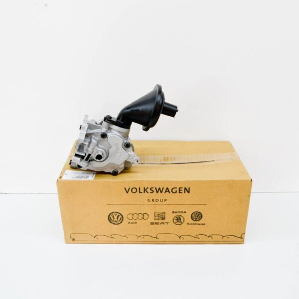 059115103BF - NEW AUDI A4 B8 OIL PUMP WITH INTEGRATED VACUUM PUMP 059115103BF ORIGINAL
