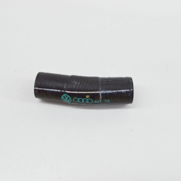 059121073P - NEW AUDI A6 C7 COOLANT HOSE 059121073P ORIGINAL