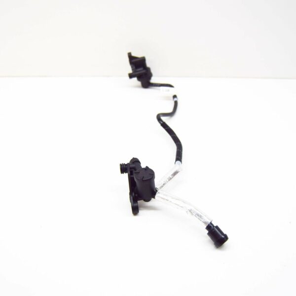059121086BG - NEW AUDI Q7 4M COOLANT PIPE HOSE CENTER 059121086BG