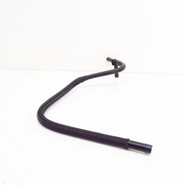 059121086F - NEW A4 B7 COOLANT PIPE 059121086F ORIGINAL