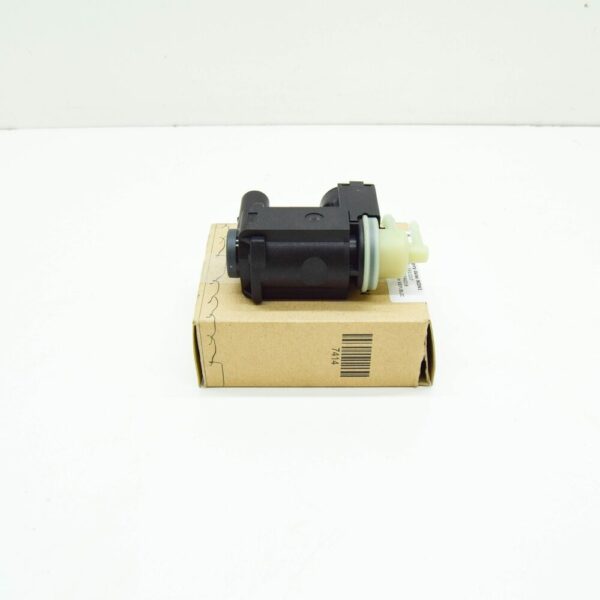 059906627Q - NEW GENUINE AUDI A8 D5 Pressure Converter 059906627Q