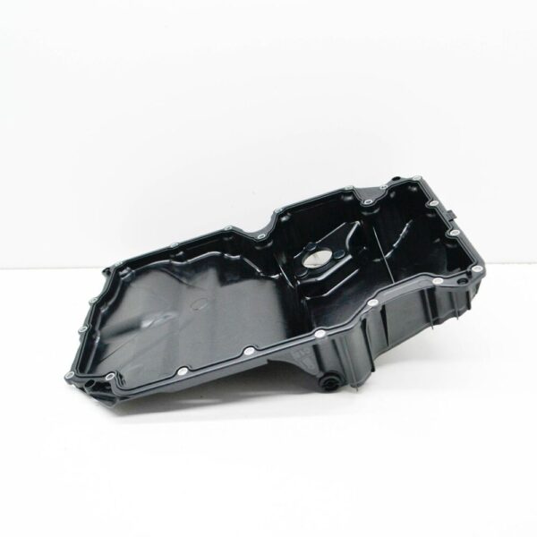 05L103602B - NEW AUDI A5 8W6 ENGINE OIL SUMP LOWER PART 05L103602B