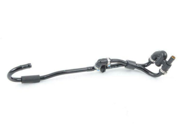 06A133789 - New Audi TT 8N ENGINE AIR INTAKE HOSE 06A133789