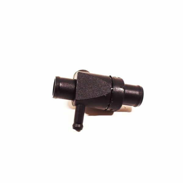 06B103235Q - NEW AUDI A4 B7 BREATHER VALVE 06B103235Q