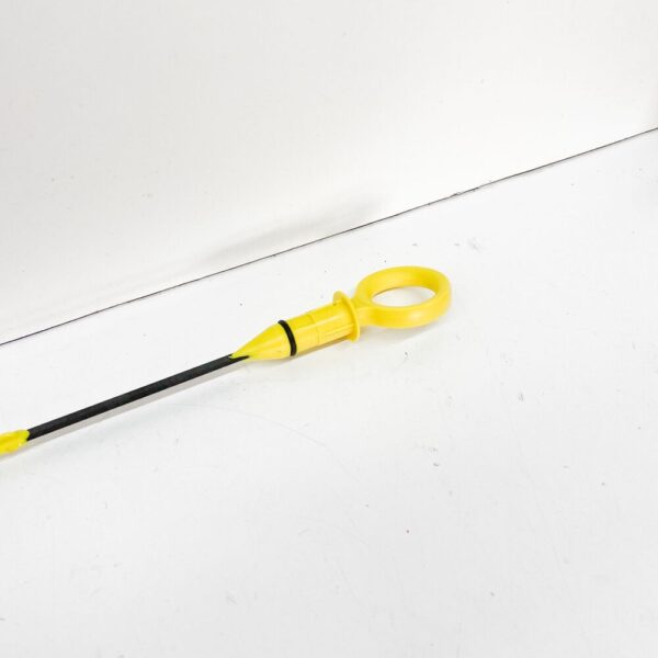 06B115611M - AUDI A4 8E B7 DIPSTICK 06B115611M NEW GENUINE