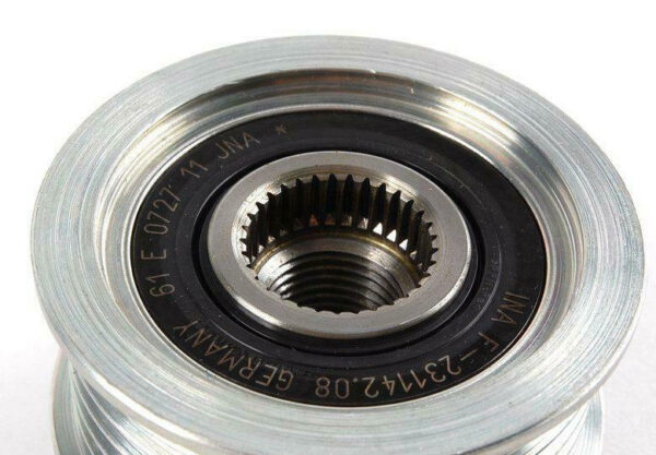 06B903119D - NEW AUDI A3 8P GENERATOR POLY V-PULLEY-06B903119D