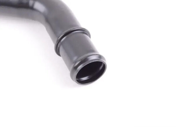 06D121065L - NEW AUDI A4 B7 ENGINE COOLANT PIPE 06D121065L ORIGINAL