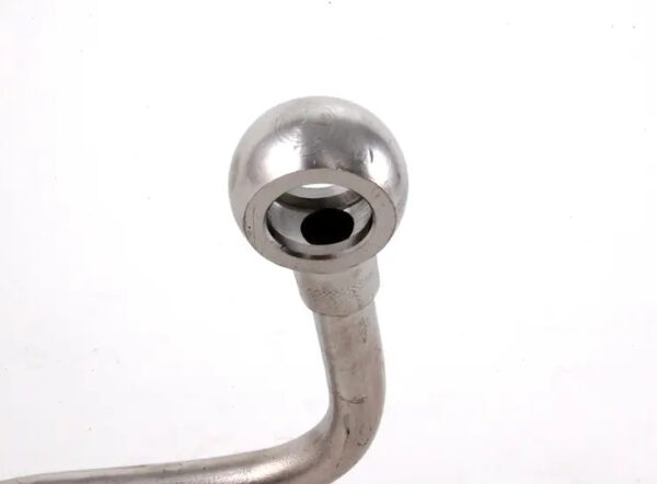 06D145778C - NEW AUDI A4 8E B7 FEED OIL LINE 06D145778C