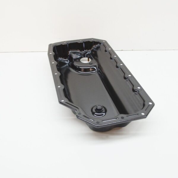06E103600H - NEW AUDI A4 AVANT B8 06E103600H LOWER ENGINE OIL PAN 06E103600H ORIGINAL