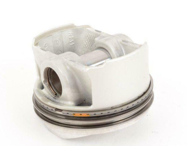 06E107066DM - NEW AUDI A4 B8 ENGINE PISTON COMPLETE 06E107066DM ORIGINAL