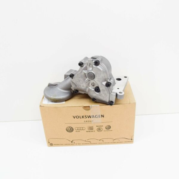 06E115105G - NEW AUDI A4 B7 OIL PUMP 06E115105G ORIGINAL
