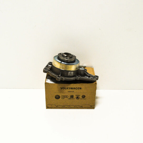 06E121018K - NEW AUDI A4 B8 WATER PUMP 06E121018K