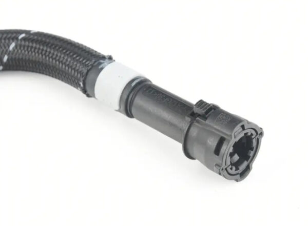 06E127513S - NEW AUDI A4 B8 FUEL HOSE 06E127513S ORIGINAL