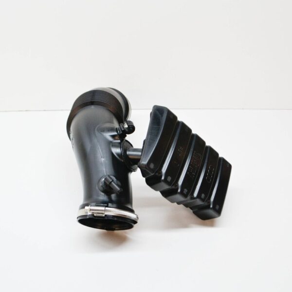 06E129629S - NEW AUDI Q5 8R INTAKE HOSE RESONATOR 06E129629S