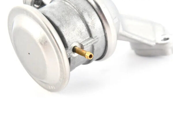 06E131101M - NEW AUDI Q7 4MB 4MG KOMBI VALVE LEFT 06E131101M ORIGINAL