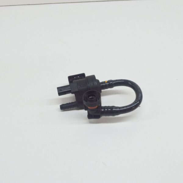 06E133781N - NEW AUDI A8 4N PURGE VALVE 06E133781N ORIGINAL