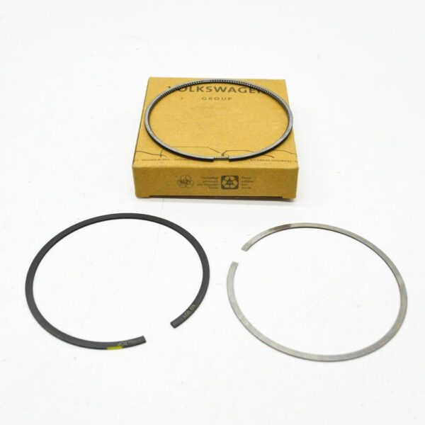 06E198151H - Audi A4 B8 piston rings set 06E198151H NEW ORIGINAL