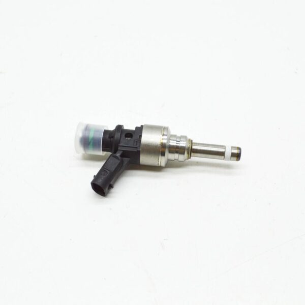 06E906036AL - NEW AUDI A4 B9 FUEL INJECTOR 06E906036AL ORIGINAL