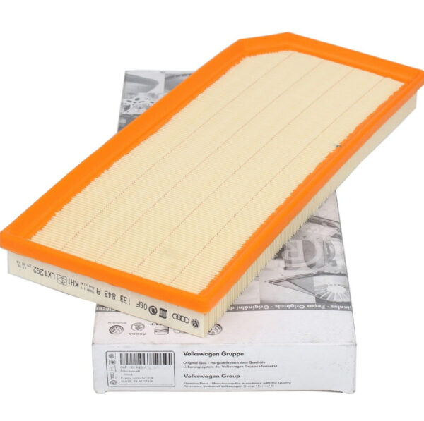 06F133843A - NEW AUDI A3 8P AIR FILTER 06F133843A