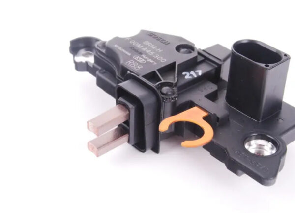 06F903803B - NEW AUDI A3 8P ALTERNATOR VOLTAGE REGULATOR 06F903803B ORIGINAL