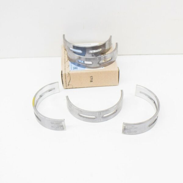06H105561JGLB - NEW AUDI A3 8P CRANKSHAFT UPPER YELLOW BEARING SHELL 06H105561JGLB ORIGINAL