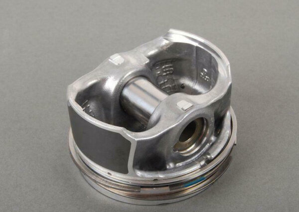 06H107065BE - Audi A3 8P engine piston complete 06H107065BE NEW REAL
