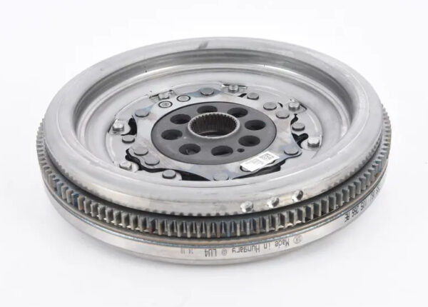 06J105266AE - NEW AUDI A3 8P DOUBLE GROUND FLYWHEEL 06J105266AE ORIGINAL