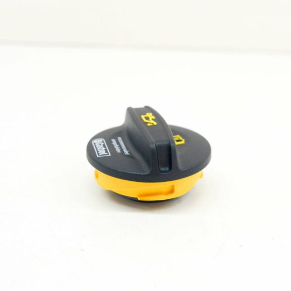 06K103485C - New AUDI A3 8V Engine Oil Filler Cap 06K103485D Genuine