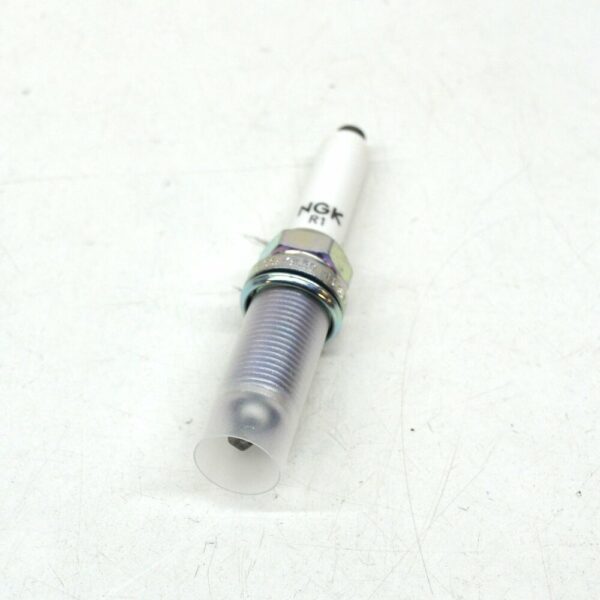 06K905601K - NEW AUDI A3 CONVERTIBLE 8V SPARK PLUG 06K905601K ORIGINAL